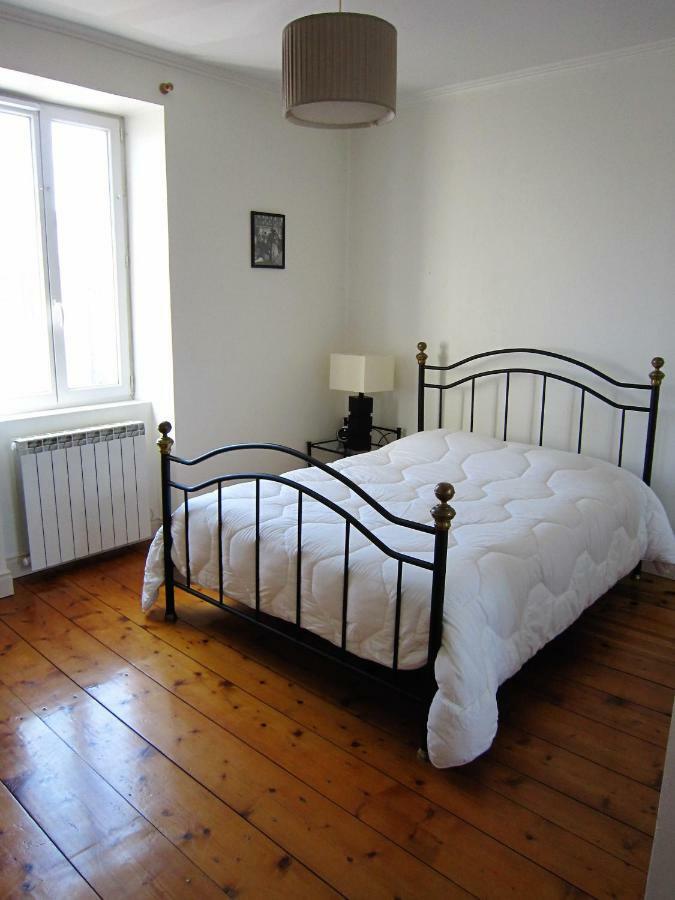 Maison De Charme A La Rochelle Croix-Chapeau Exteriér fotografie